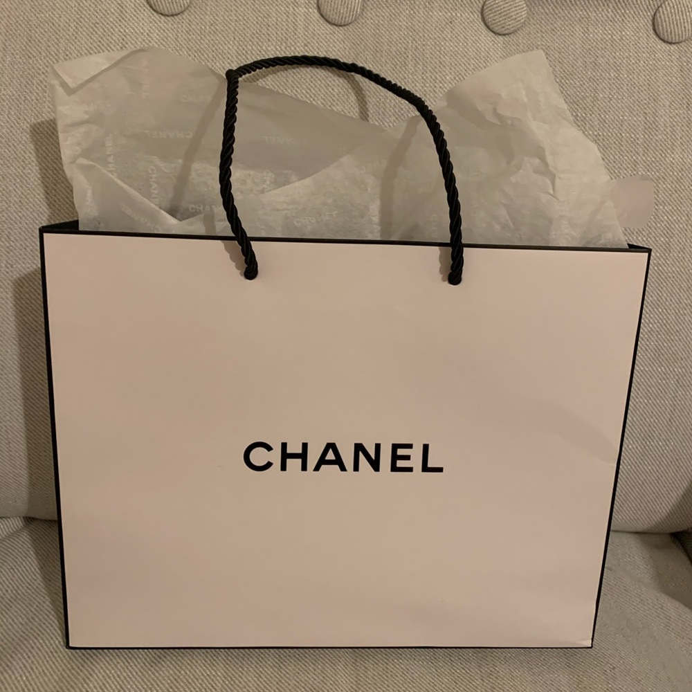 Chanel gift bag